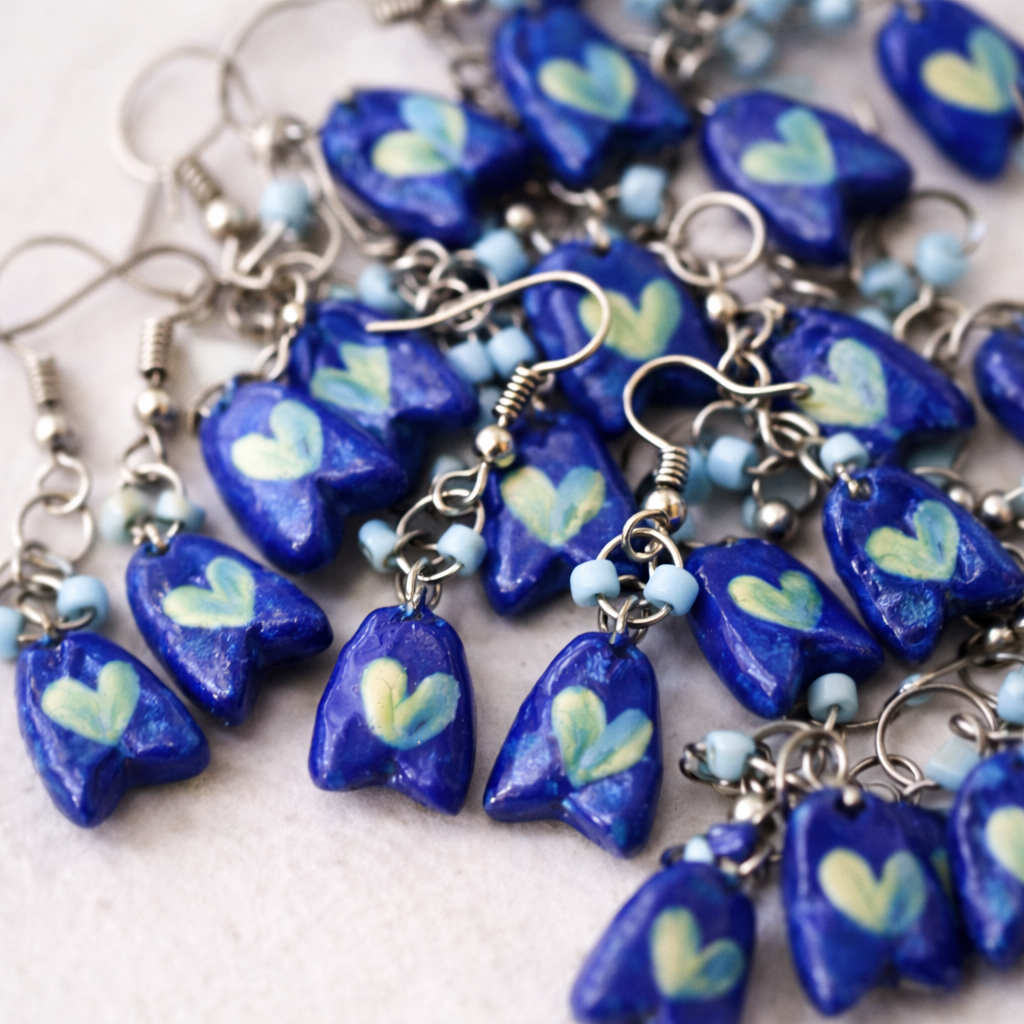 A small fish - Dark blue - Image 4