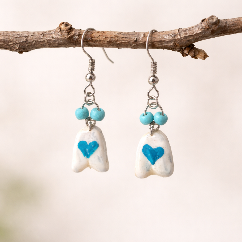 A small fish - White - Image 2